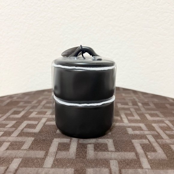 NWT Rae Dunn black YUM bowls and black SALT & PEPPER stackers - Picture 10 of 12